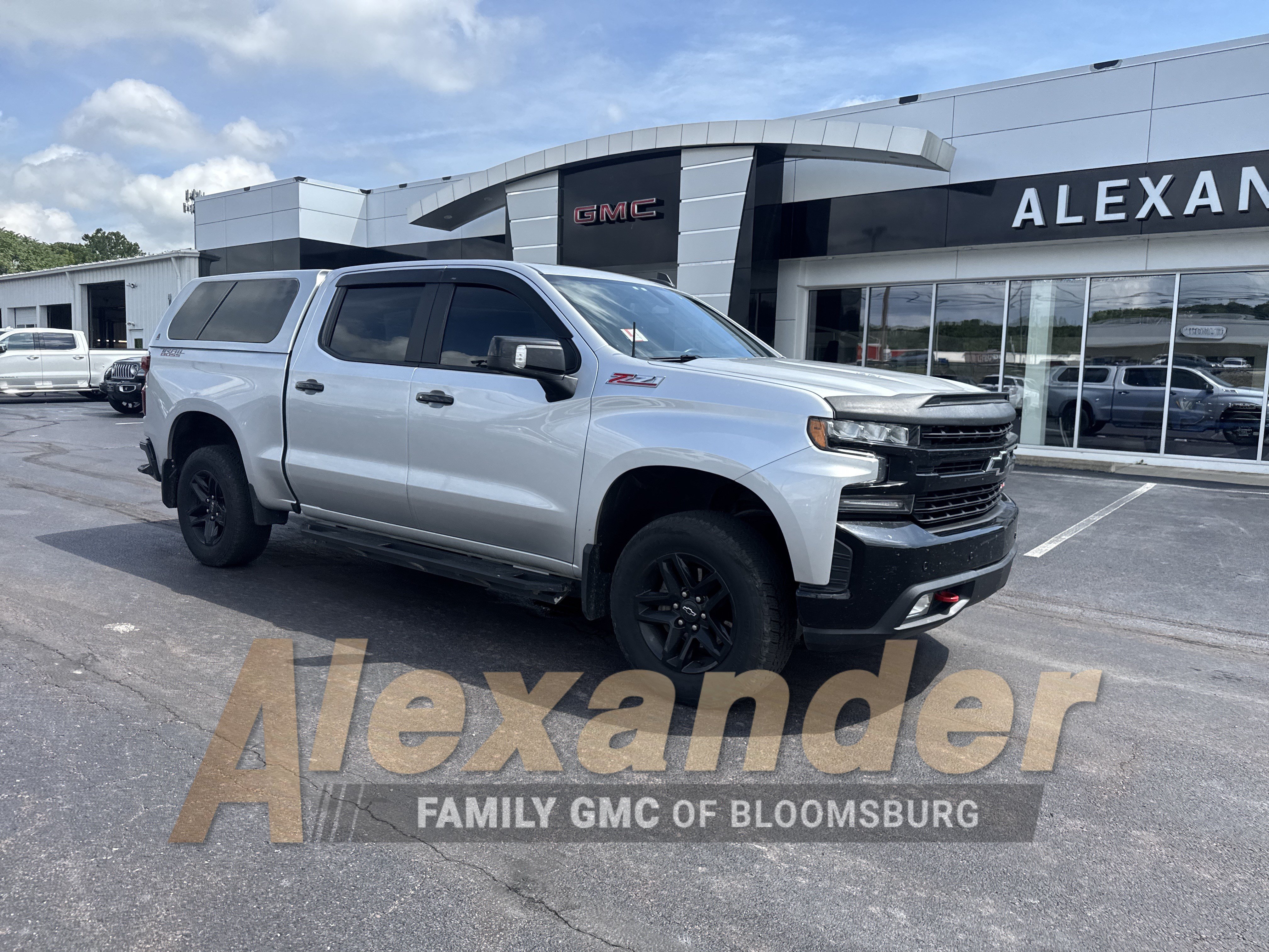 Used 2021 Chevrolet Silverado 1500 LT Trail Boss w/ Convenience Package II
