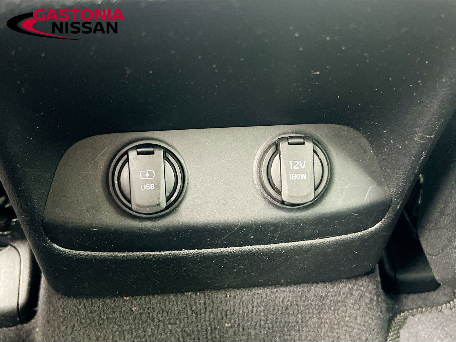 Used 2019 Kia Sorento LX image 31