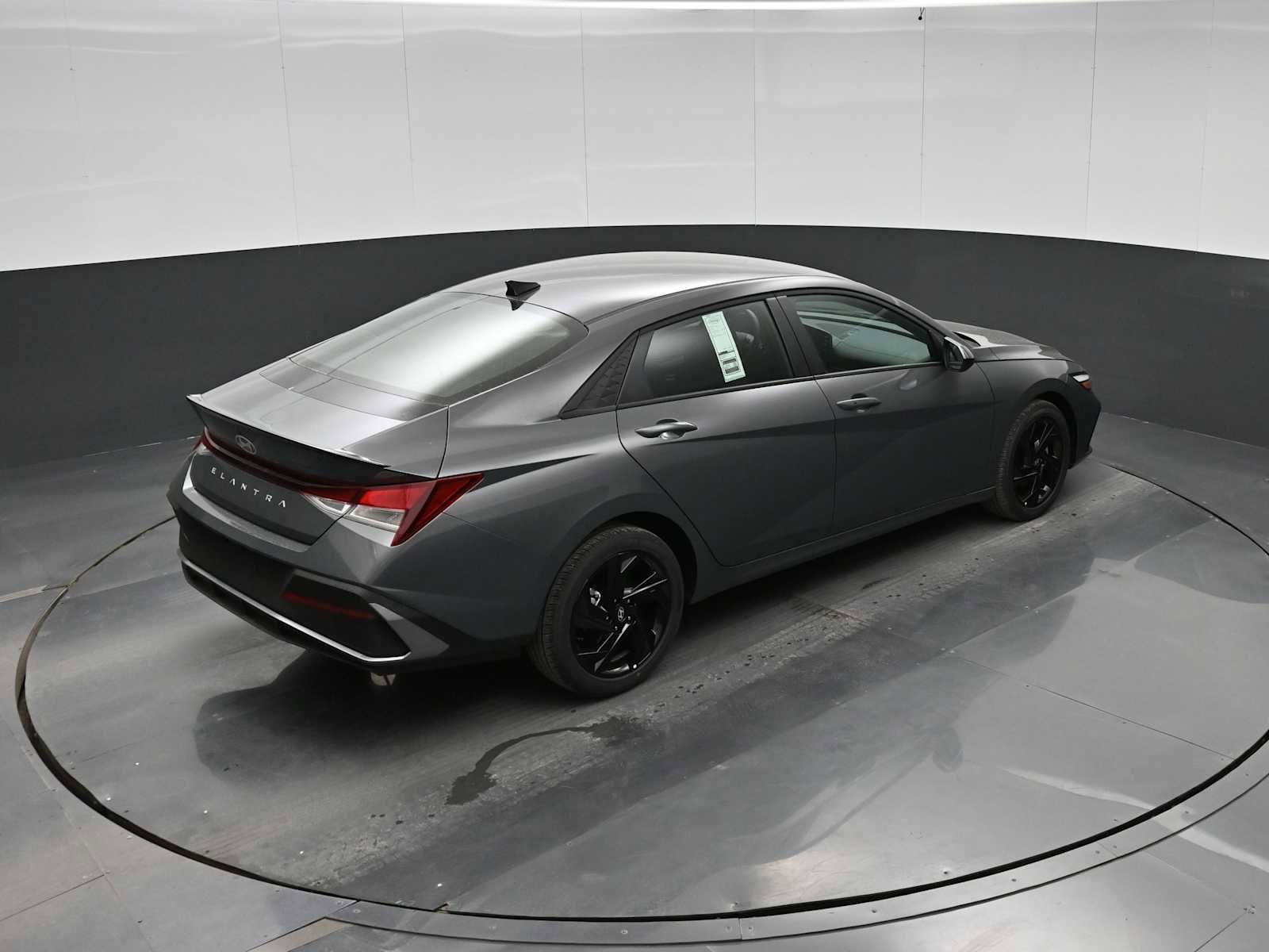 New 2026 Hyundai Elantra Sport FWD image 29