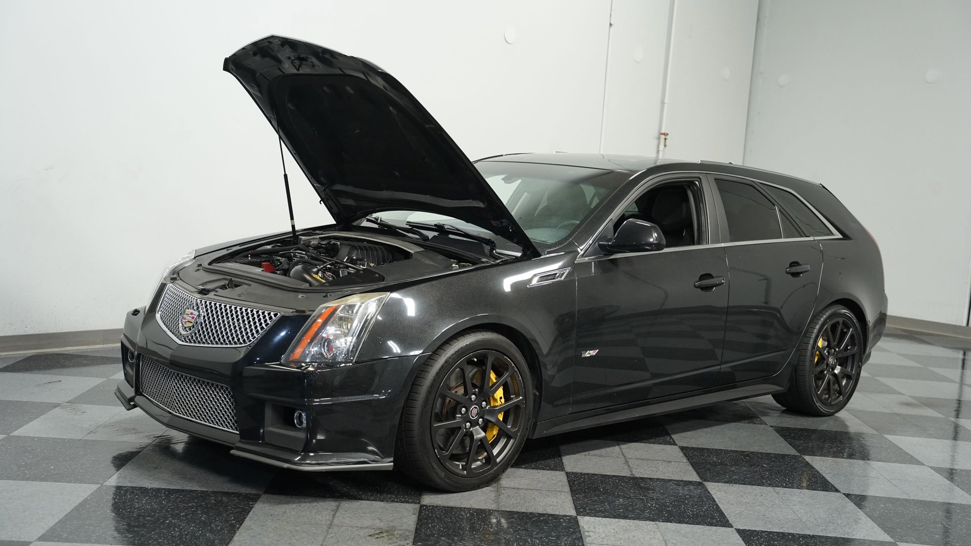 Used 2013 Cadillac CTS V w/ Wood Trim Package image 25