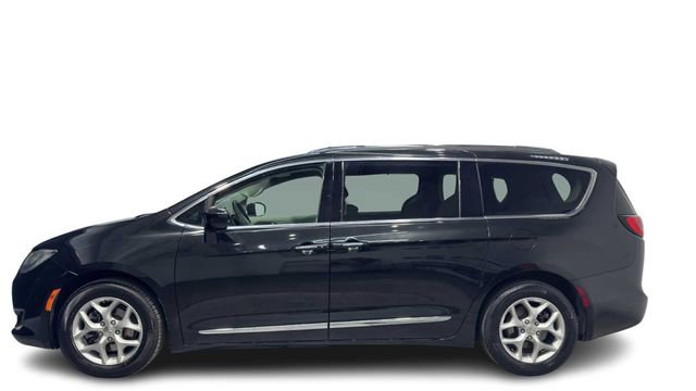 Used 2019 Chrysler Pacifica Touring-L Plus w/ Tire & Wheel Group video 1