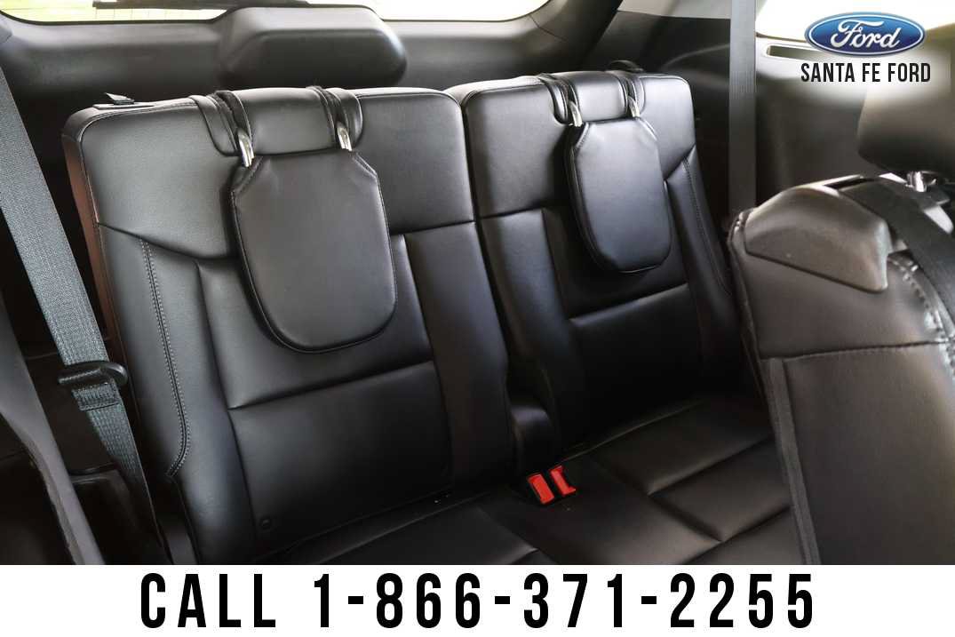 Used 2024 Ford Explorer Limited RWD image 23