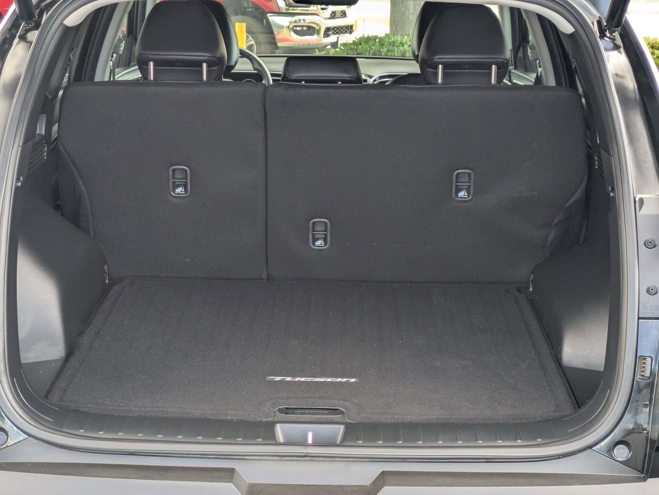 Certified 2024 Hyundai Tucson Limited image 13