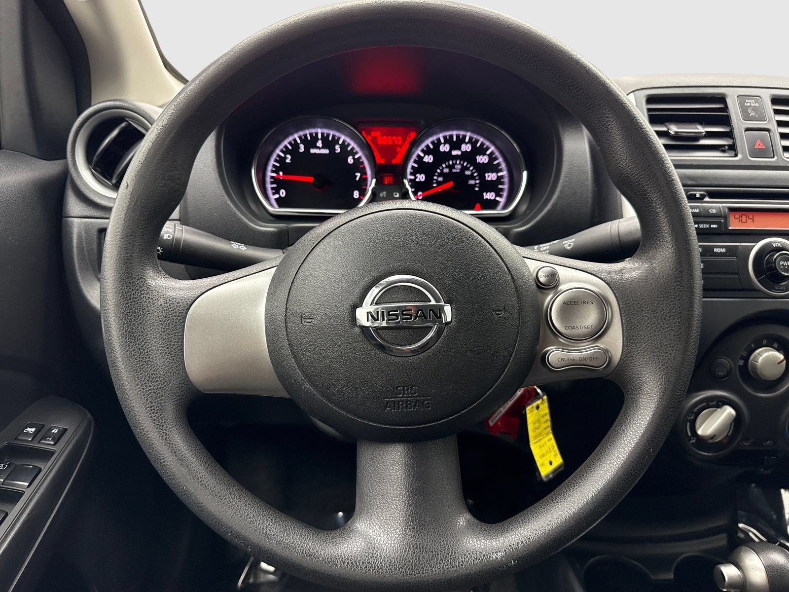 Used 2014 Nissan Versa SV FWD image 19