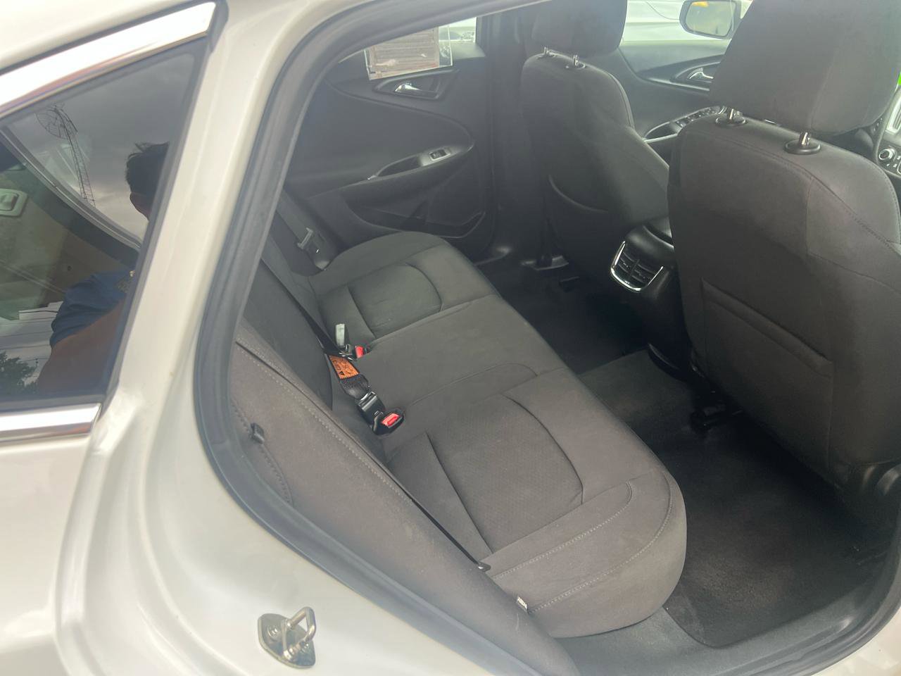 Used 2021 Chevrolet Malibu LT FWD image 12