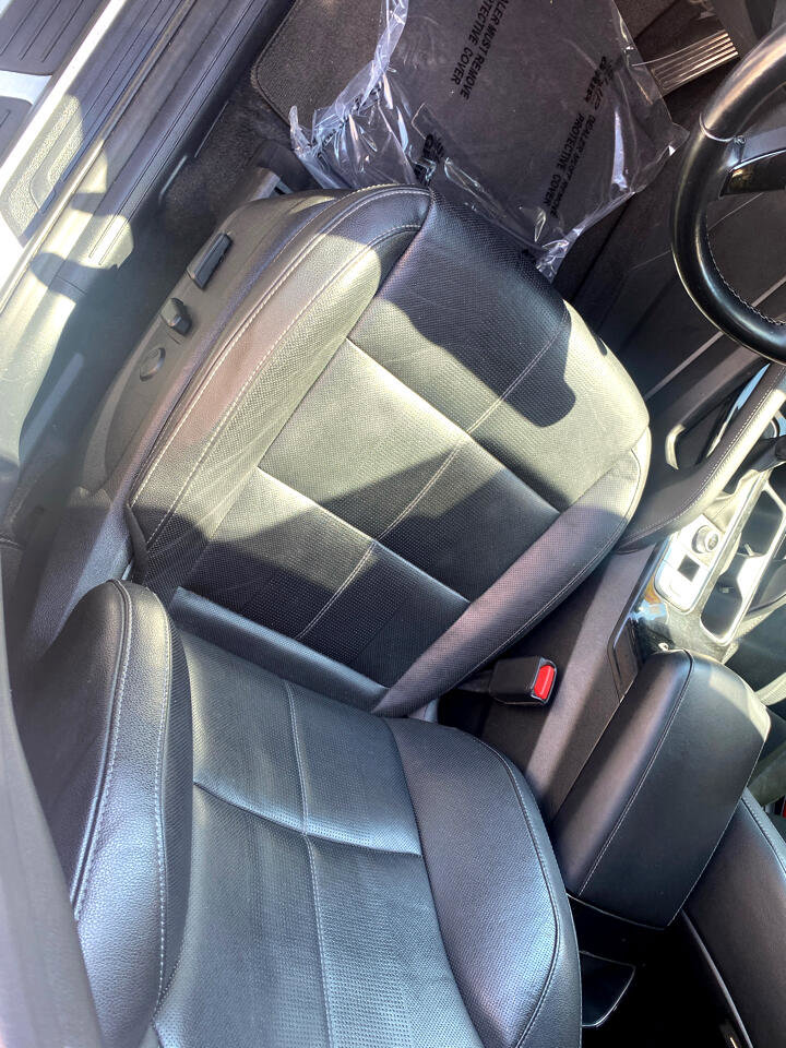 Used 2021 Kia Telluride EX w/ EX Premium Package image 16