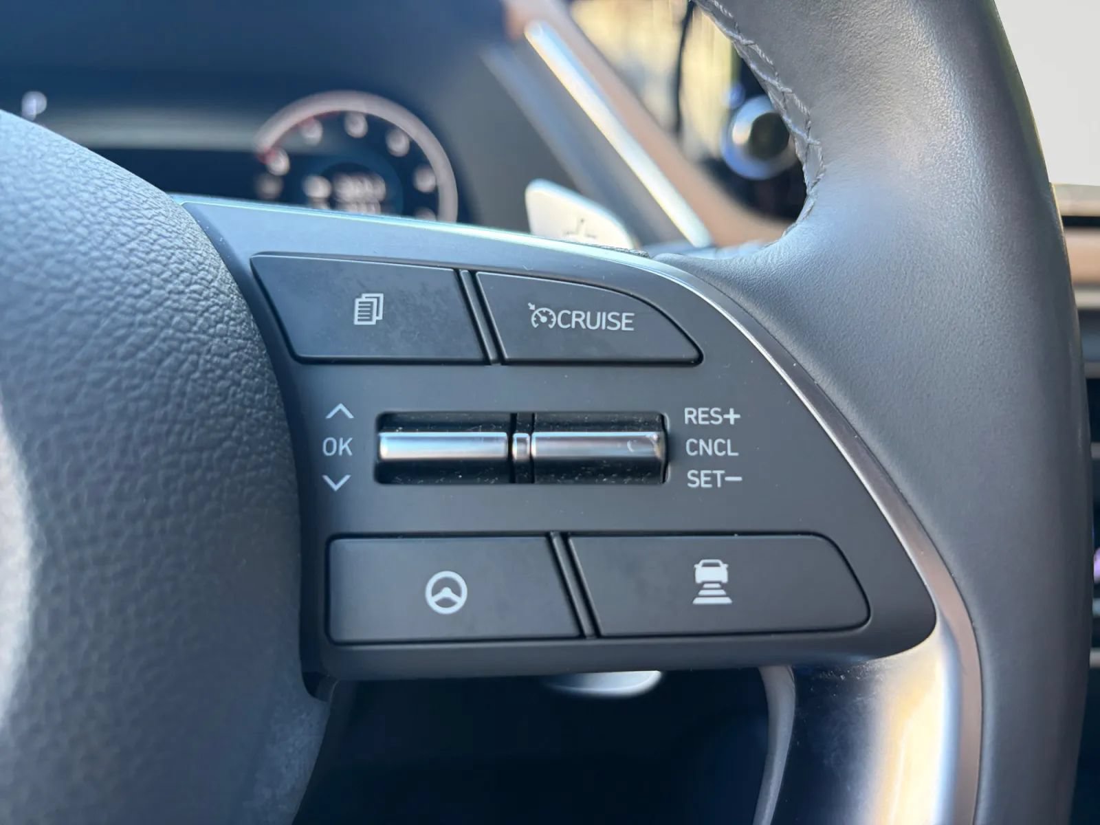 Used 2020 Hyundai Sonata Limited FWD image 31