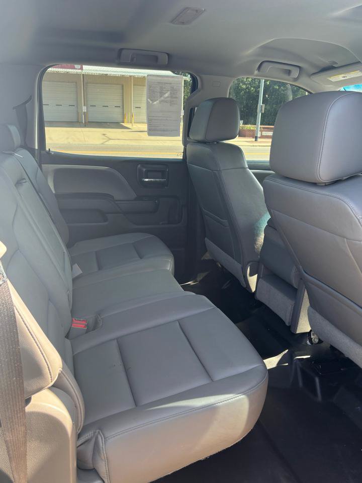 Used 2018 Chevrolet Silverado 1500 W/T w/ Trailering Package AWD/4WD image 9