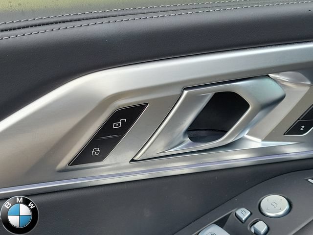 Used 2023 BMW XM AWD/4WD image 19