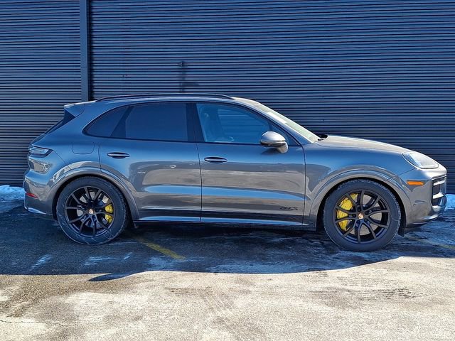 New 2026 Porsche Cayenne GTS image 8