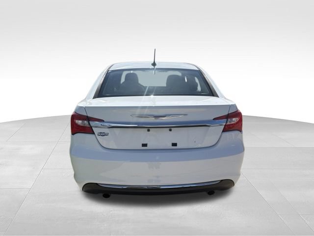 Used 2014 Chrysler 200 Limited w/ Sun/Sound Group FWD image 14