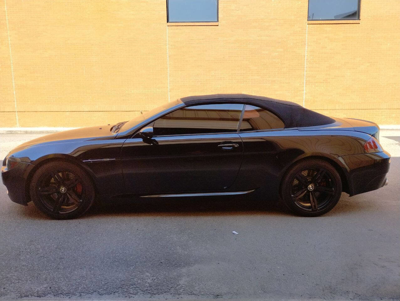 Used 2007 BMW M6 Convertible image 11