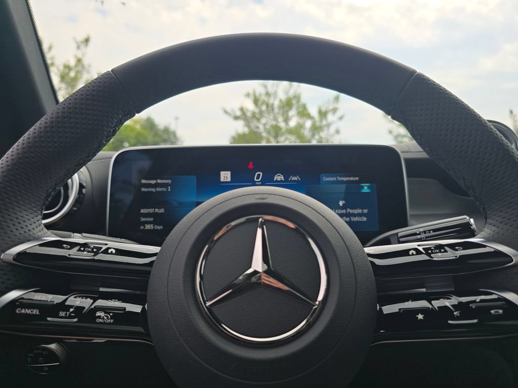 New 2027 Mercedes-Benz GLC 300 4MATIC image 29