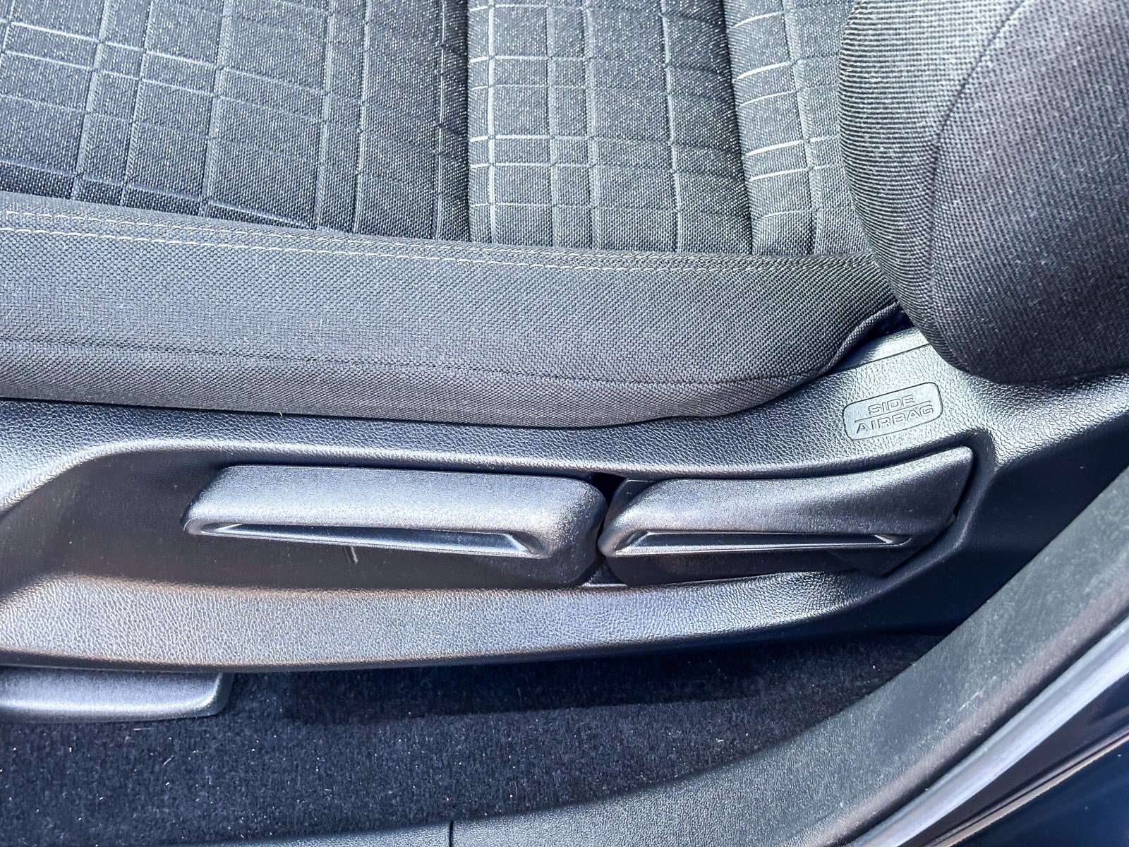 Certified 2024 Honda HR-V LX image 23