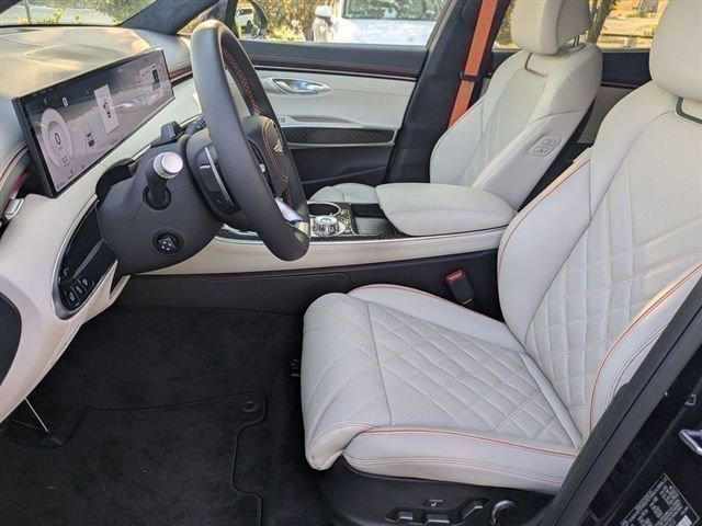 Used 2026 Genesis GV70 3.5T Sport Prestige AWD/4WD image 10