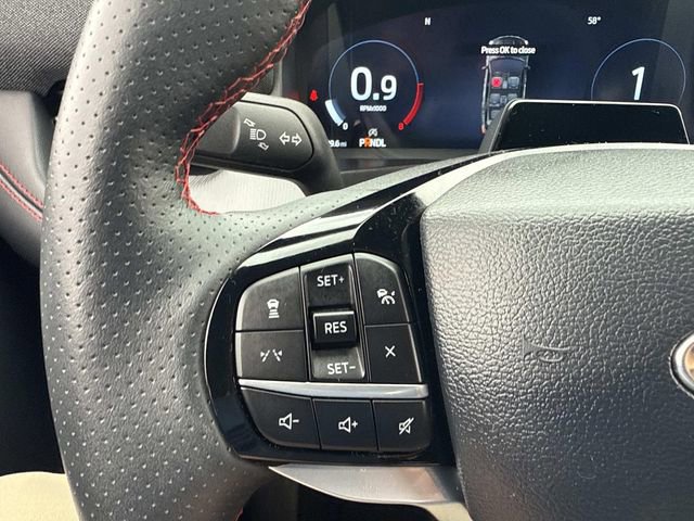 Used 2025 Ford Explorer ST-Line image 36