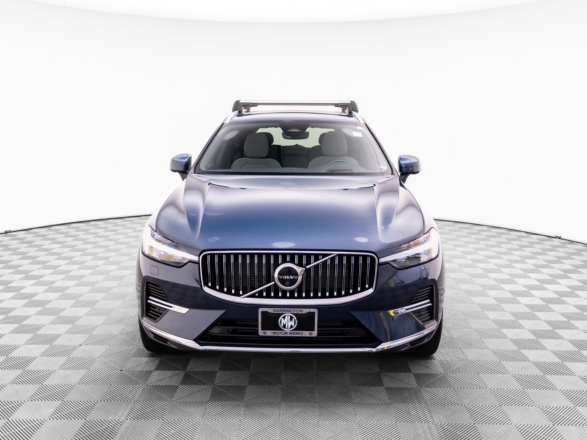 Used 2023 Volvo XC60 T8 Ultimate AWD/4WD image 8