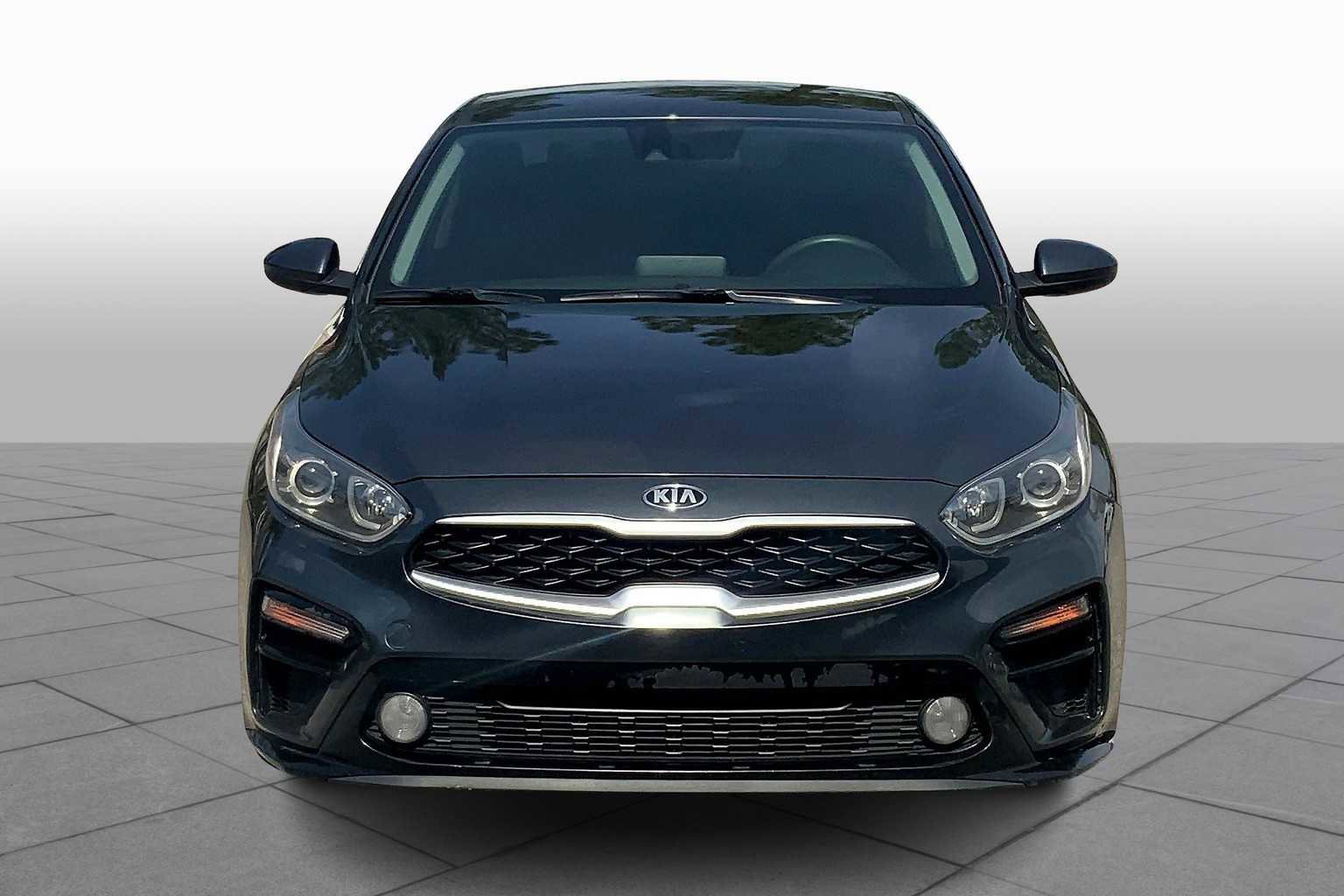 Used 2021 Kia Forte LXS image 3