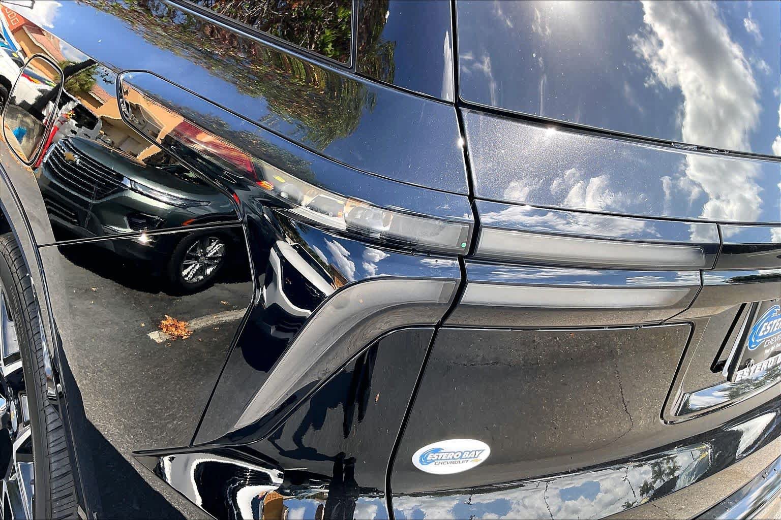 Used 2025 Chevrolet Traverse High Country w/ LPO, Floor Liner Package FWD image 56