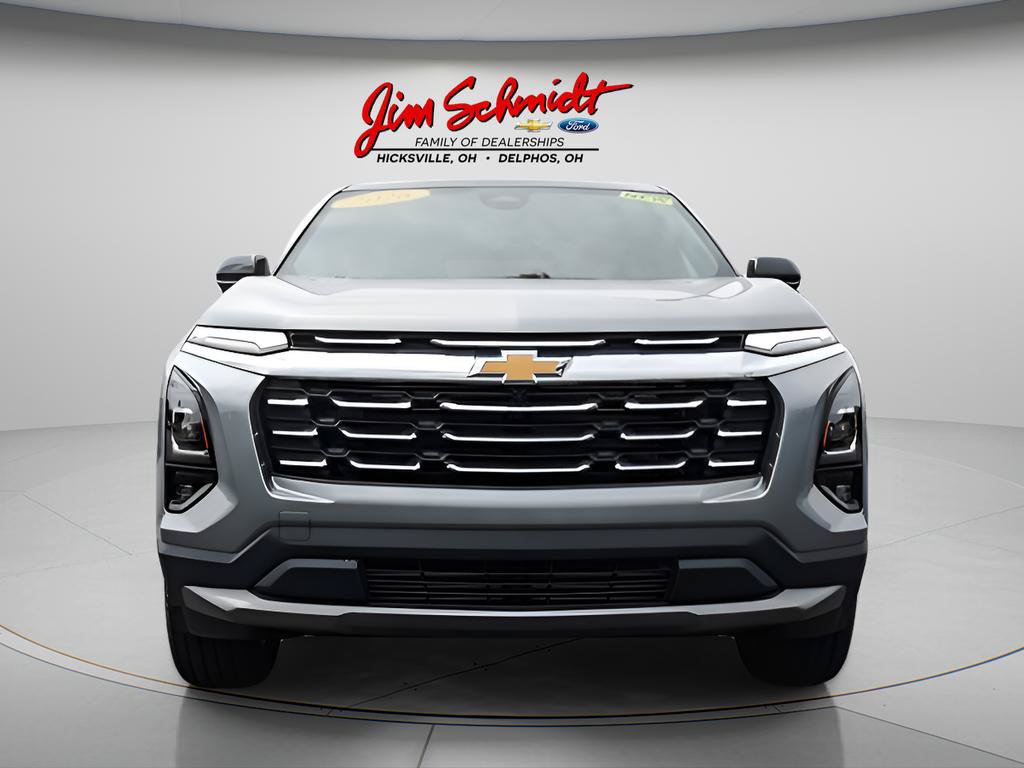 New 2026 Chevrolet Equinox LT w/ Convenience Package II FWD image 2