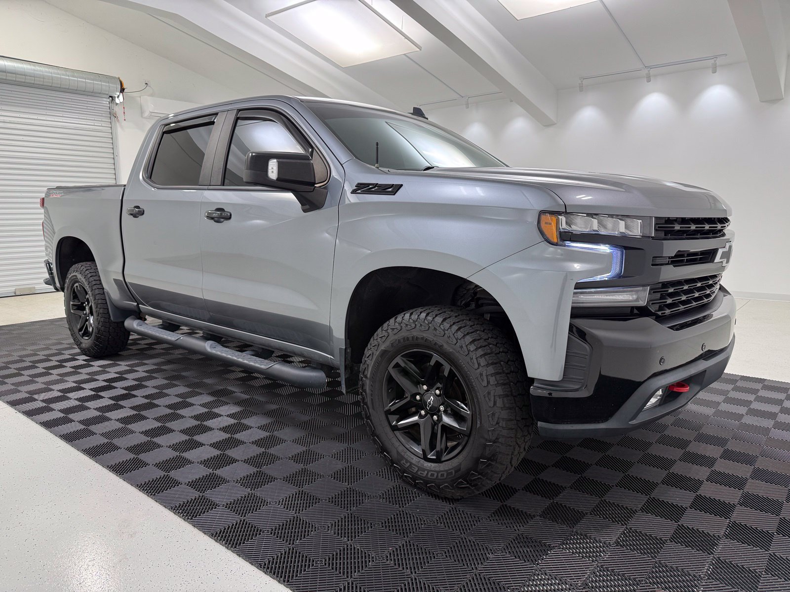 Used 2021 Chevrolet Silverado 1500 LT Trail Boss AWD/4WD image 1