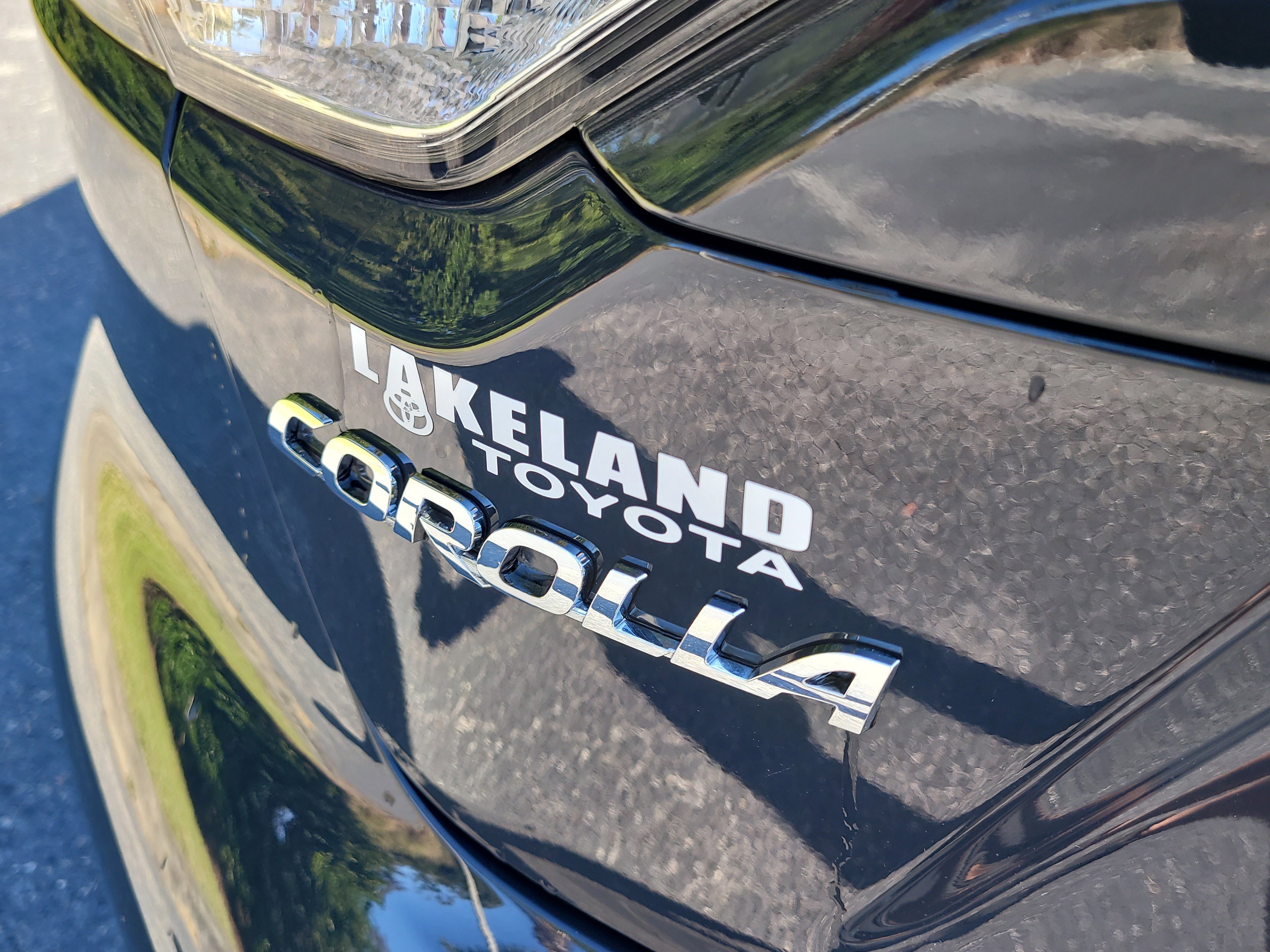 Certified 2025 Toyota Corolla LE image 12