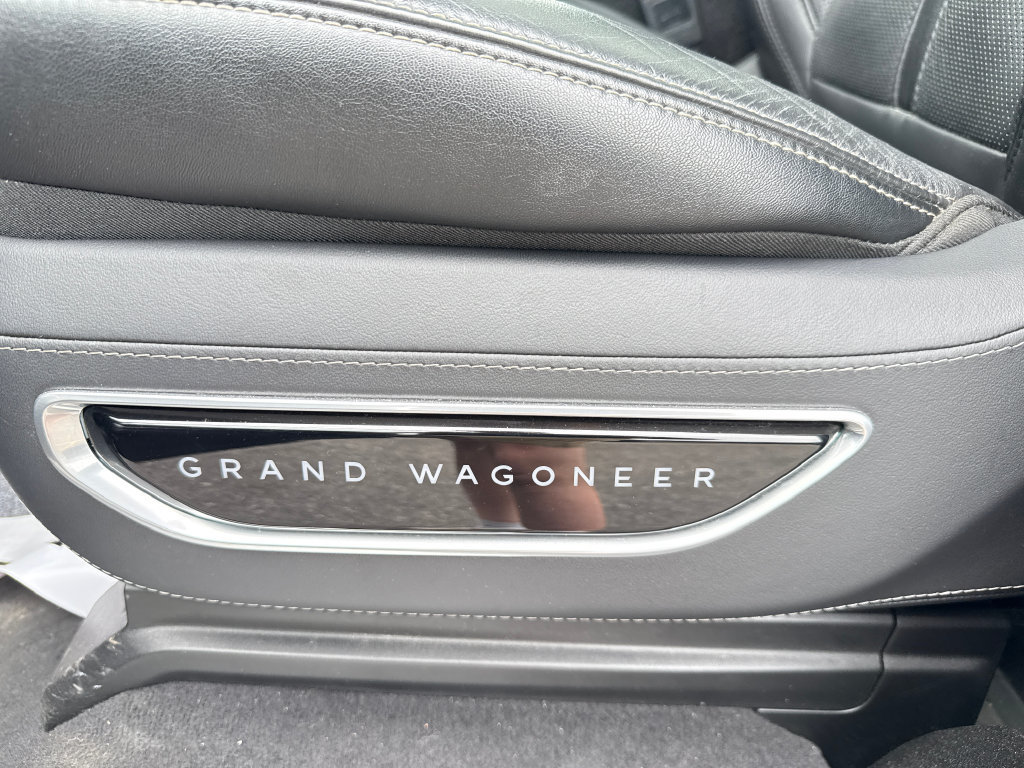 Used 2024 Jeep Grand Wagoneer L 4WD image 14
