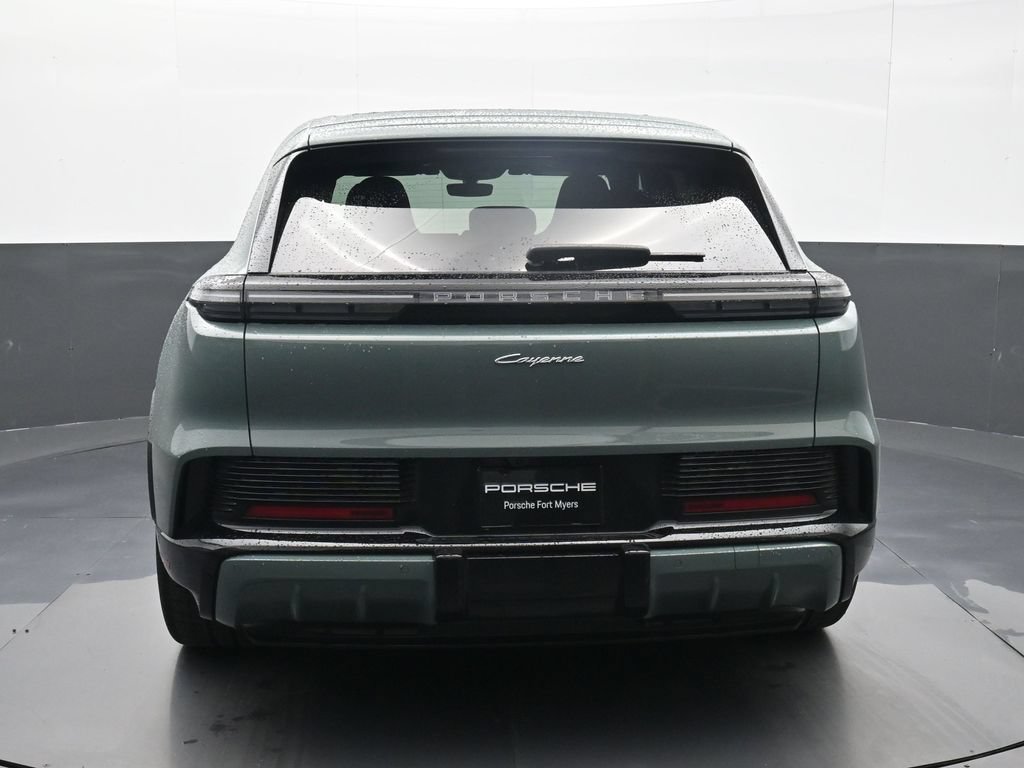 New 2026 Porsche Cayenne Electric AWD/4WD image 21