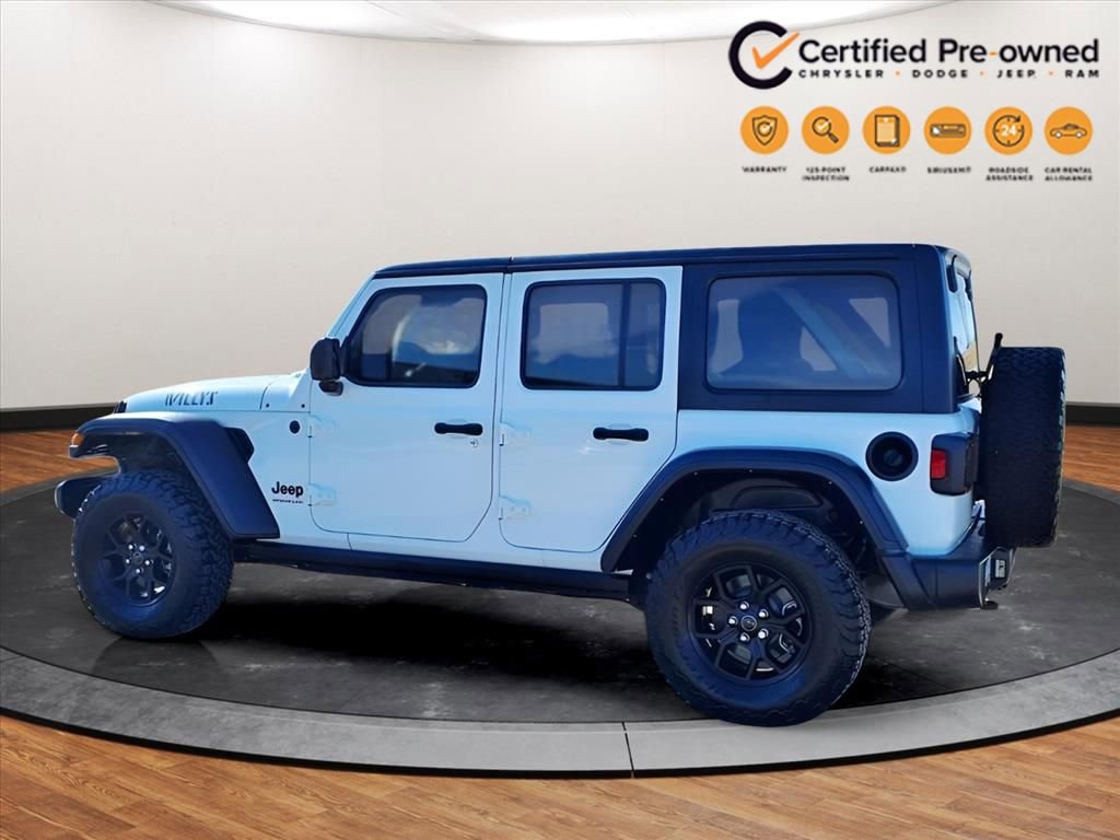 Used 2024 Jeep Wrangler Willys image 3
