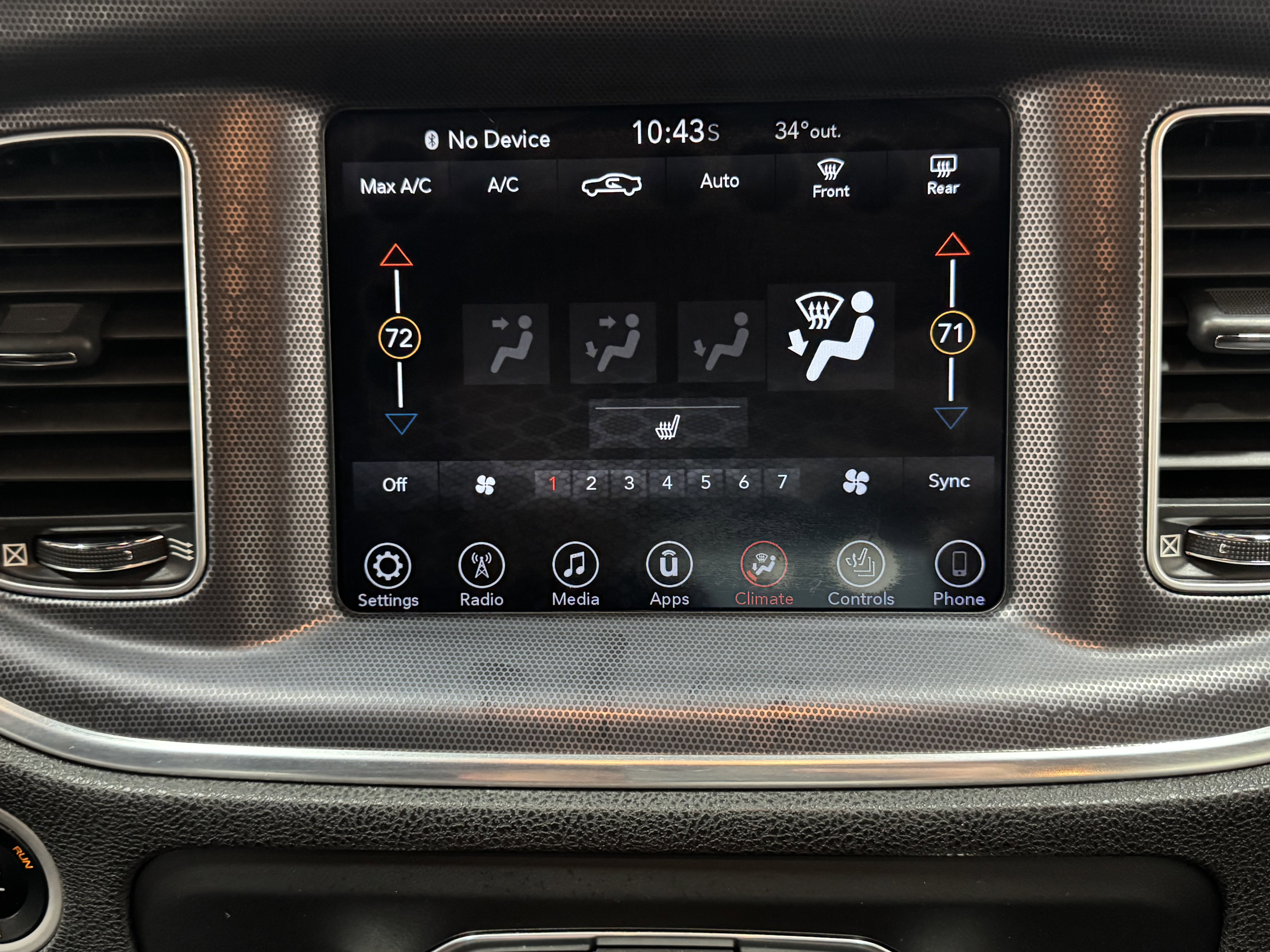 Used 2017 Dodge Charger R/T image 28