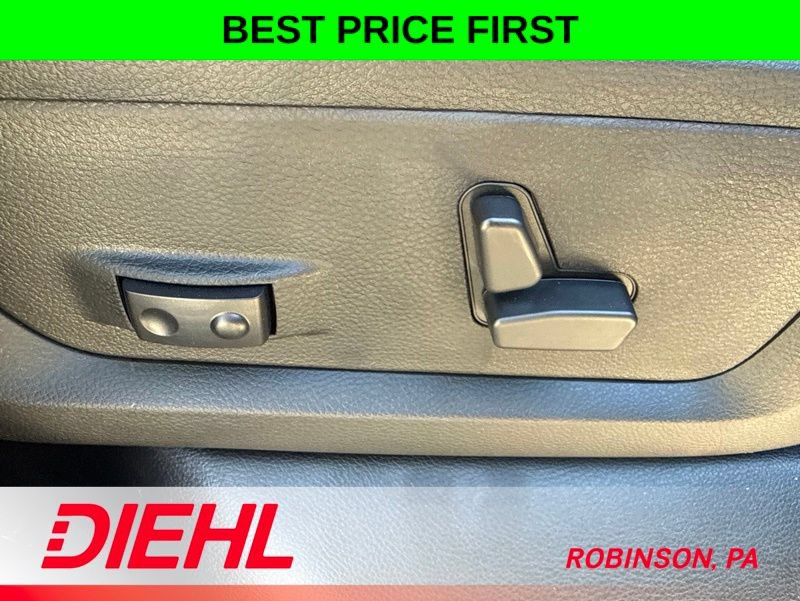 New 2026 RAM 3500 Laramie AWD/4WD image 16