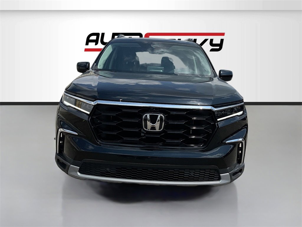 Used 2024 Honda Pilot Elite image 2