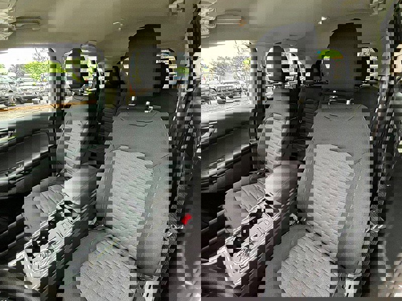 New 2024 Ford Edge SE w/ Black Appearance Package image 36