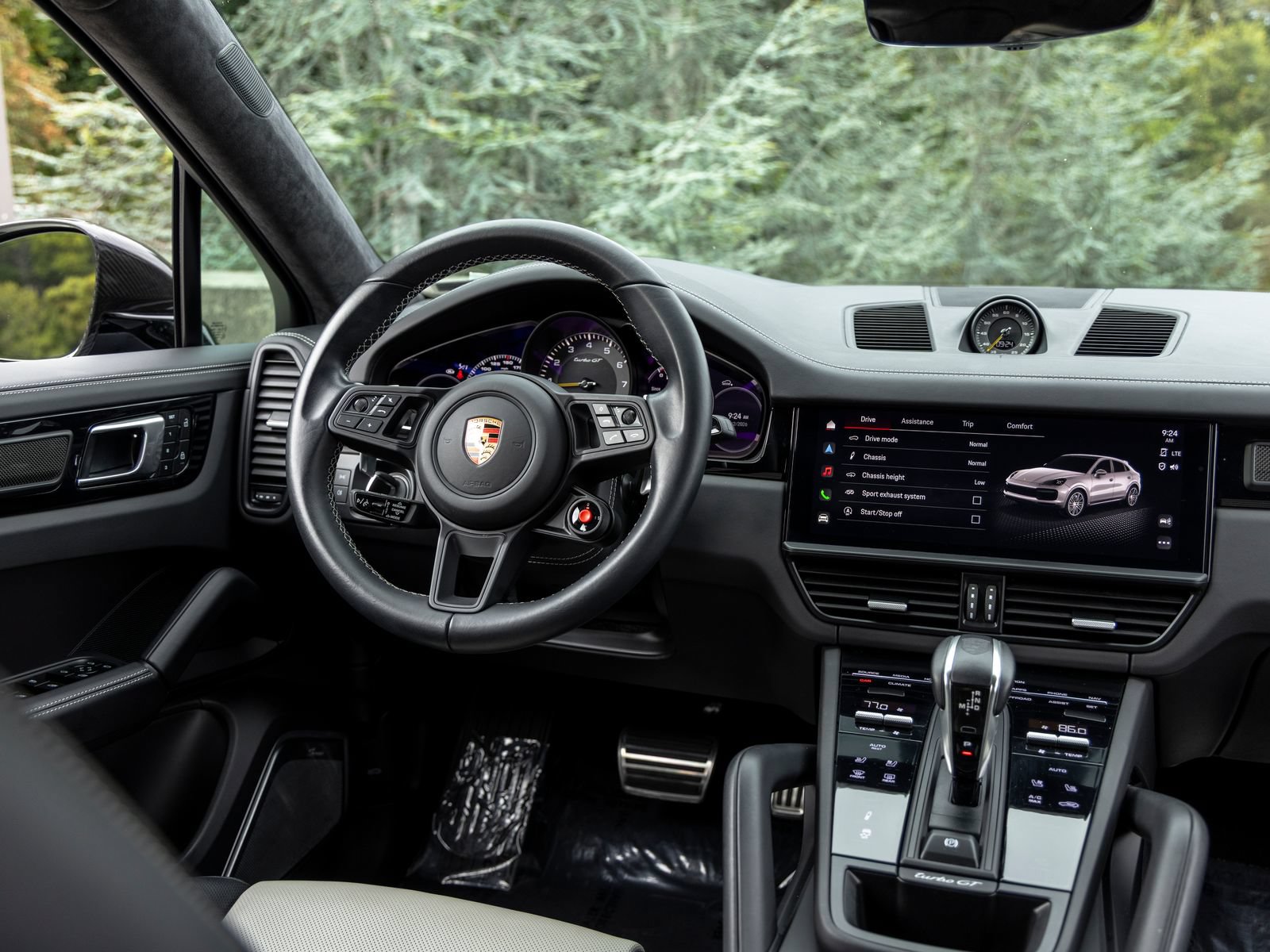 Certified 2023 Porsche Cayenne Turbo GT AWD/4WD image 45