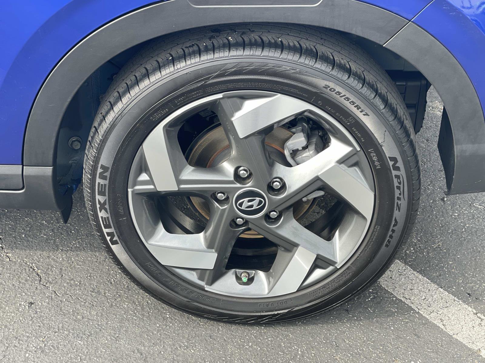 Certified 2023 Hyundai Venue Limited image 30