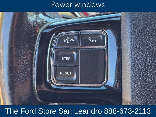 Used 2020 Dodge Grand Caravan SXT FWD image 22