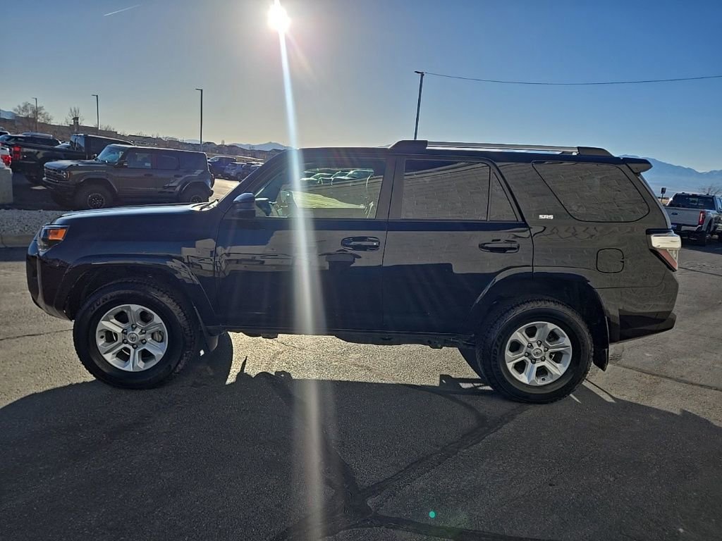 Used 2024 Toyota 4Runner SR5 image 7