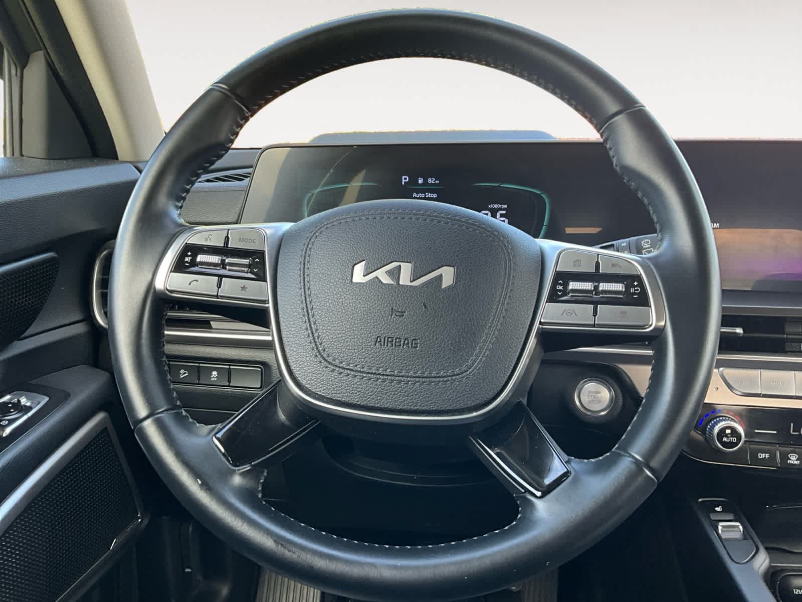 Used 2024 Kia Telluride S w/ S Sunroof Package FWD image 15