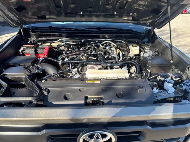 Used 2024 Toyota Tacoma TRD Off-Road image 33
