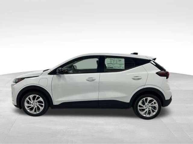 New 2027 Chevrolet Bolt LT FWD image 4
