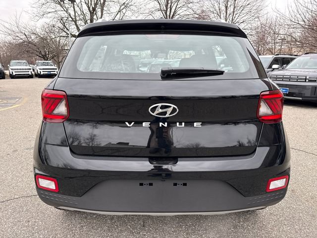 New 2026 Hyundai Venue SEL FWD image 9