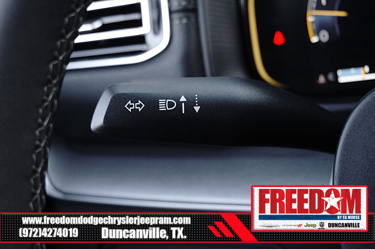 New 2025 Jeep Wagoneer L Series II w/ Premium Group I image 29