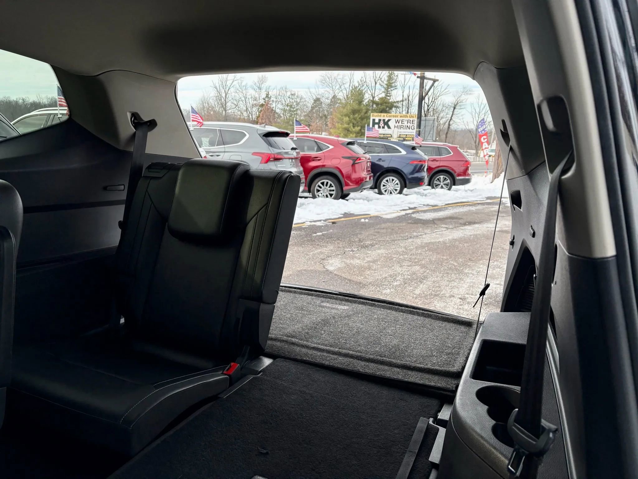 Used 2018 Volkswagen Atlas SEL w/ R-Line Package image 24