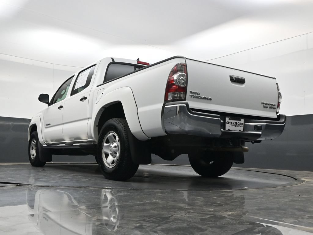 Used 2015 Toyota Tacoma PreRunner w/ SR5 Package RWD image 35