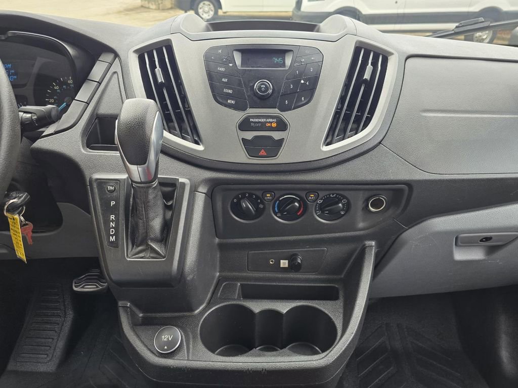 Used 2019 Ford Transit 250 138 image 30