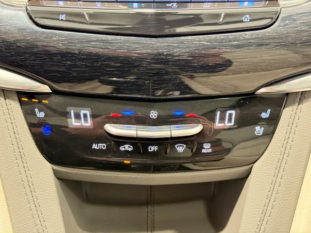 Certified 2023 Cadillac XT6 Premium Luxury w/ Technology Package AWD/4WD image 15