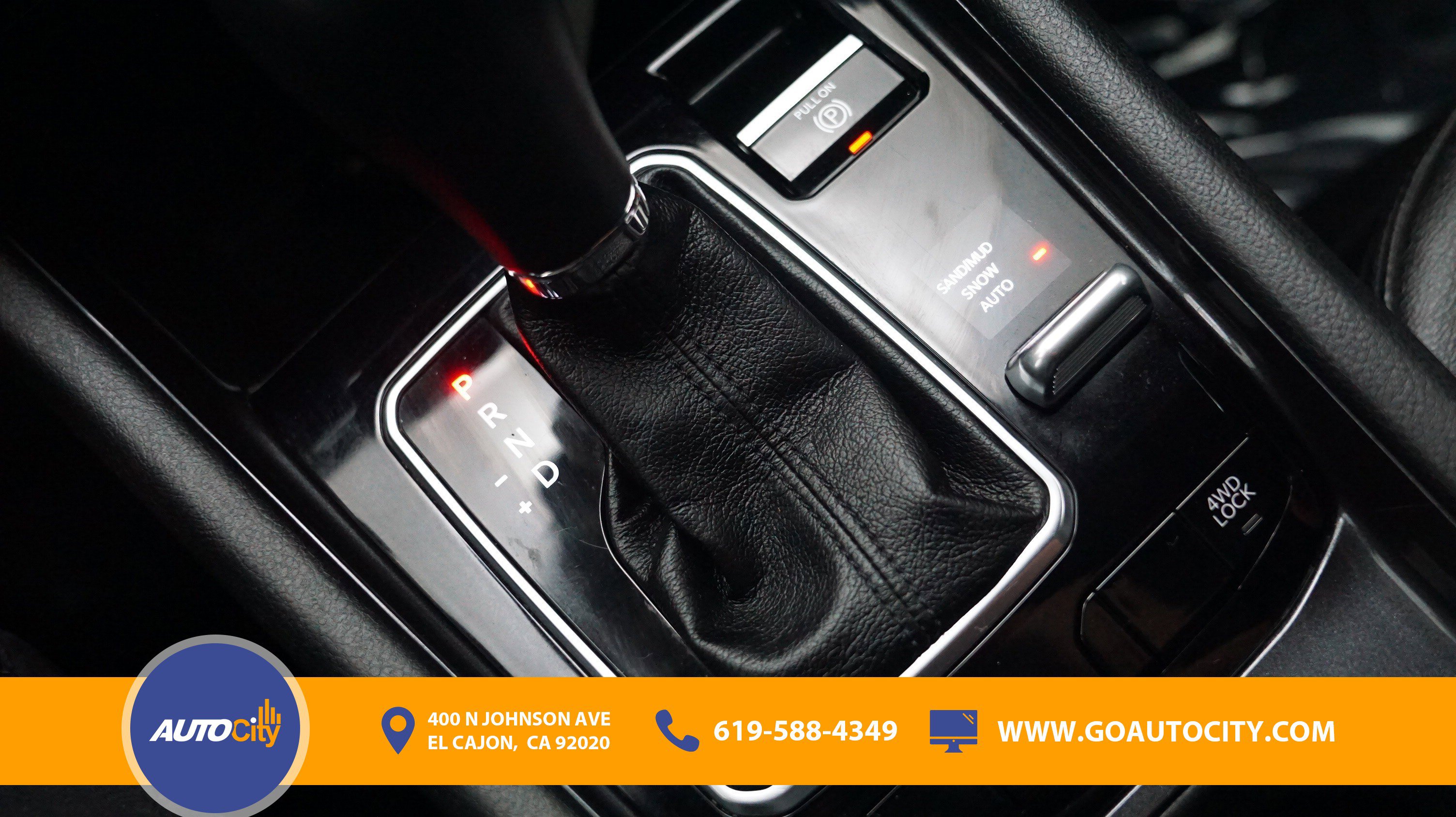 Used 2024 Jeep Compass Latitude image 23