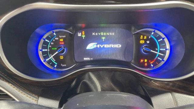 Used 2021 Chrysler Pacifica Pinnacle FWD image 21