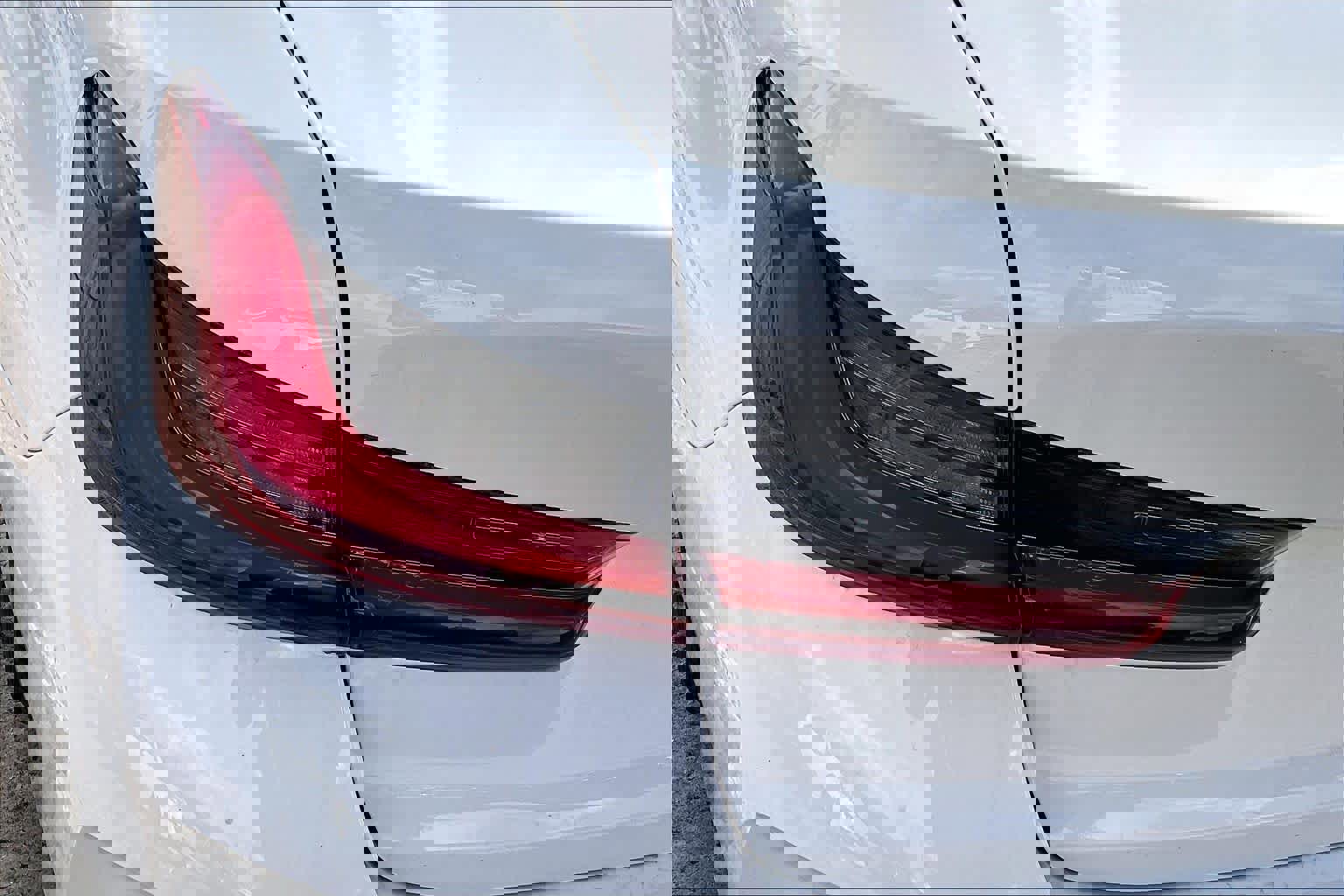 Used 2025 BMW 330i Sedan w/ Convenience Package image 15