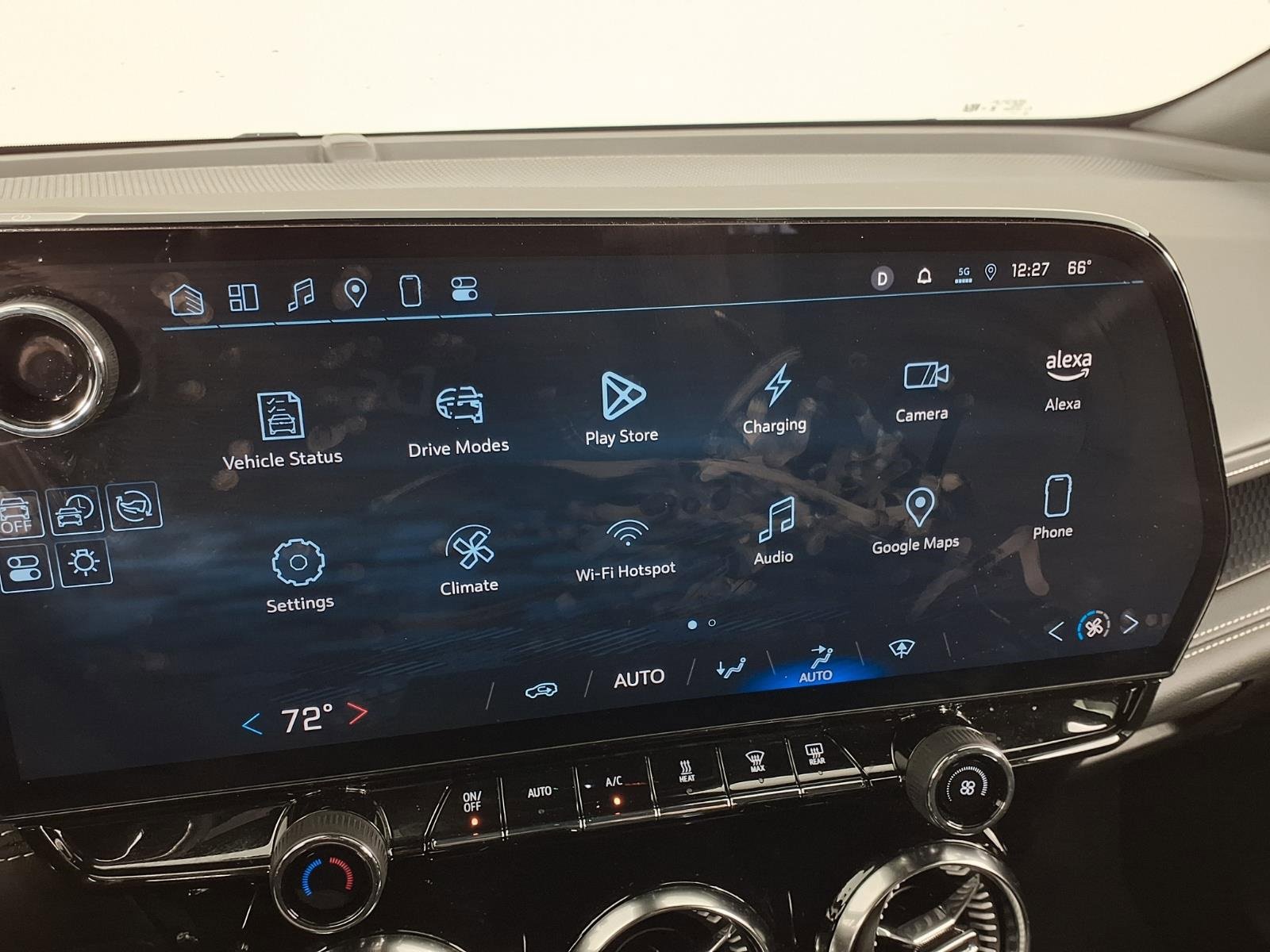 New 2025 Chevrolet Blazer EV LT w/ Midnight/Sport Edition image 8